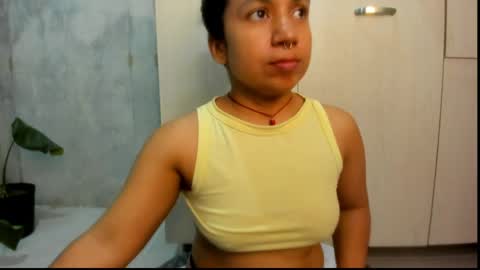 Snapshot of chiarafustox chatting on May 12, 2026, 12:30 am Chiara fustox online show from May 12, 2026, 12:30 am