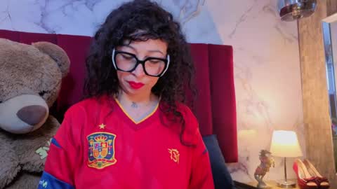 Snapshot of chiarajjones chatting on July 19, 2026, 1:15 pm CHIARA online show from July 19, 2026, 1:15 pm