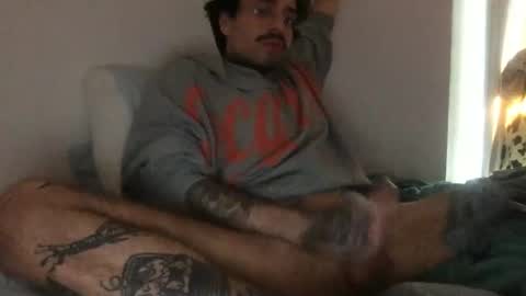 chic666 online show from October 3, 2025, 6:16 pm