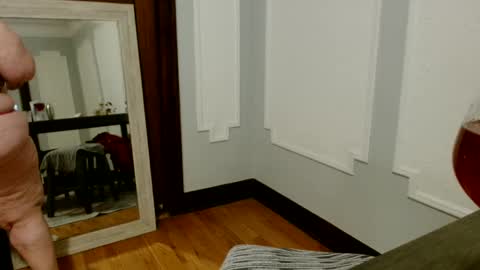 Tee online show from February 8, 2025, 2:36 am