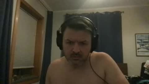 chicagoguy7183 online show from February 19, 2026, 5:47 am