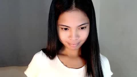 Snapshot of chictemptation_ chatting on February 9, 2026, 4:44 pm CRISTINE3. online show from February 9, 2026, 4:44 pm