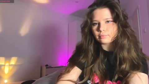 chiculya online show from April 26, 2026, 5:54 pm