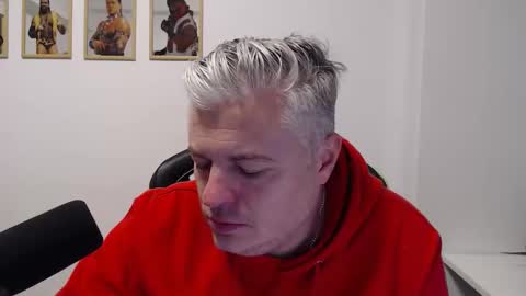 Snapshot of chiefgrayhead chatting on November 23, 2025, 2:22 am ChiefGrayHead online show from November 23, 2025, 2:22 am