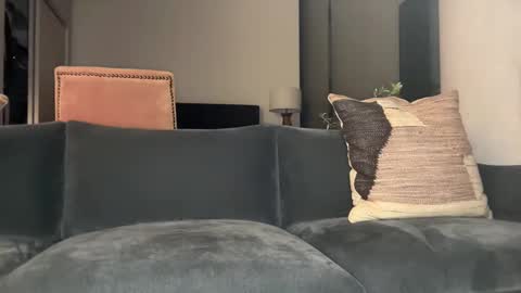 ChiGuy841 online show from February 20, 2025, 3:23 am