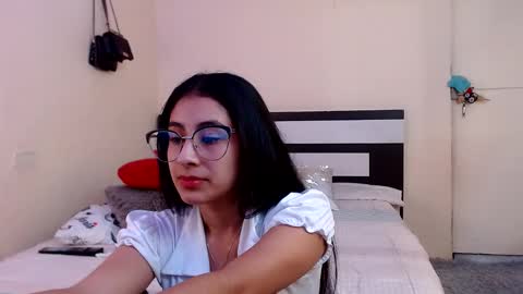 Snapshot of chikandela chatting on February 18, 2025, 10:25 pm Valentina online show from February 18, 2025, 10:25 pm