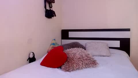 Snapshot of chikandela chatting on February 21, 2025, 9:22 pm Valentina online show from February 21, 2025, 9:22 pm