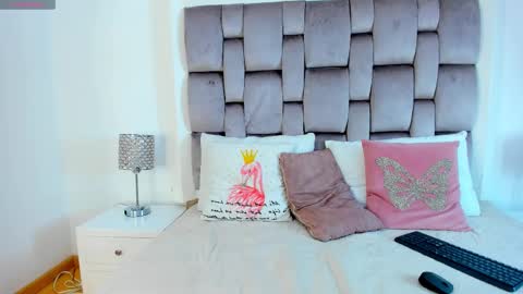 Snapshot of chikibom28 chatting on October 12, 2025, 7:46 pm Chiki online show from October 12, 2025, 7:46 pm