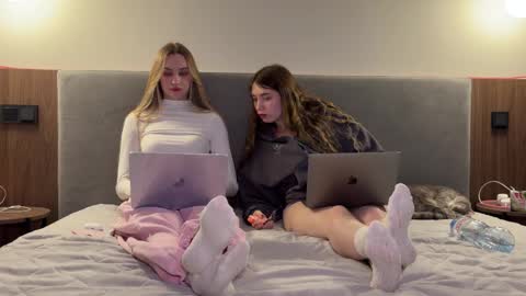 Snapshot of chillgoddess chatting on November 14, 2025, 3:44 pm Goddess Vika - owner of all ur money online show from November 14, 2025, 3:44 pm