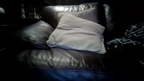 Snapshot of chippy70 chatting on February 24, 2026, 6:33 am chippy70 online show from February 24, 2026, 6:33 am