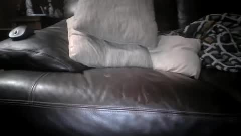 Snapshot of chippy70 chatting on March 26, 2026, 5:13 am chippy70 online show from March 26, 2026, 5:13 am