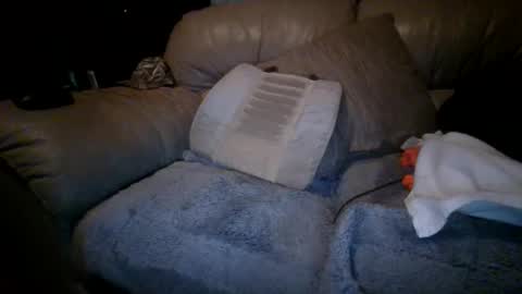 Snapshot of chippy70 chatting on April 2, 2026, 6:11 am chippy70 online show from April 2, 2026, 6:11 am