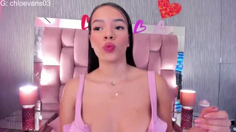 Chloe online show from October 6, 2025, 11:40 am