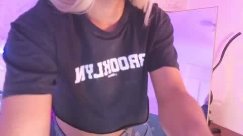 Chloe online show from July 15, 2026, 7:30 pm