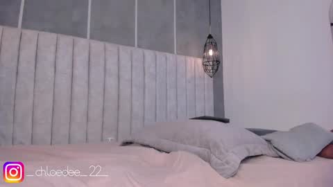 Chloe online show from February 14, 2025, 5:14 pm