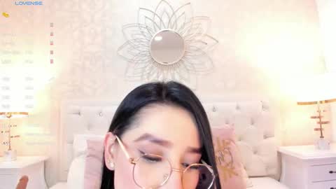 Sara online show from November 28, 2025, 11:35 am