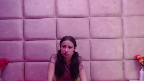 Snapshot of chloe_gibson_ chatting on November 2, 2025, 1:13 pm Chloe online show from November 2, 2025, 1:13 pm