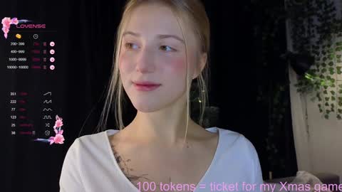 Snapshot of chloe_guidry chatting on December 26, 2024, 12:25 am Arianaa Mourrr online show from December 26, 2024, 12:25 am