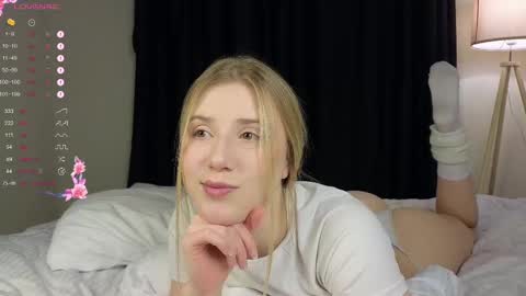 Snapshot of chloe_guidry chatting on February 27, 2025, 5:45 am Arianaa Mourrr online show from February 27, 2025, 5:45 am