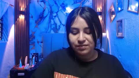 Snapshot of chloe_smith5 chatting on February 25, 2026, 1:32 pm chloe_smith5 online show from February 25, 2026, 1:32 pm