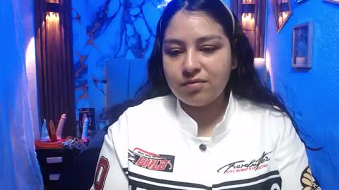 Snapshot of chloe_smith5 chatting on March 2, 2026, 1:18 pm chloe_smith5 online show from March 2, 2026, 1:18 pm