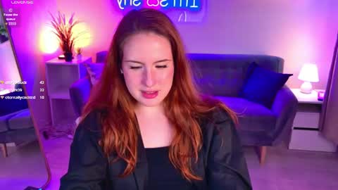 Snapshot of chloeaster chatting on July 2, 2026, 3:23 am Chloe online show from July 2, 2026, 3:23 am