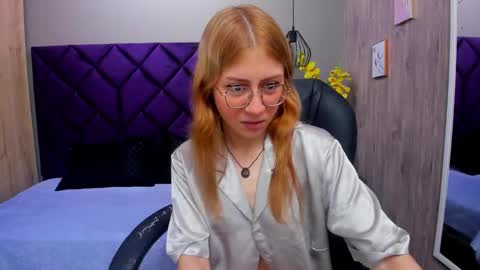 Snapshot of chloecampbell03 chatting on October 3, 2025, 1:08 pm chloecampbell03 online show from October 3, 2025, 1:08 pm