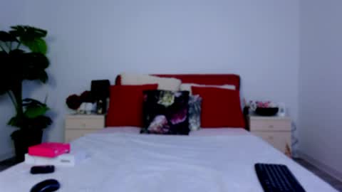 Chloe online show from April 3, 2026, 3:15 am