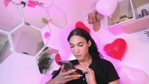 Snapshot of chloee_adams_ chatting on February 15, 2025, 8:22 pm Chloe online show from February 15, 2025, 8:22 pm