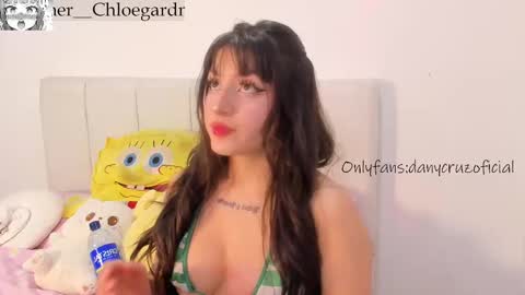 Snapshot of chloee_gardner chatting on October 9, 2025, 9:46 pm Chloe online show from October 9, 2025, 9:46 pm