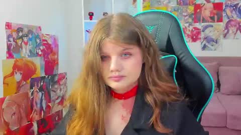 ChloeHalses online show from July 6, 2026, 5:15 pm