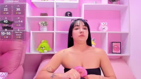 Chloe online show from January 17, 2026, 4:11 pm