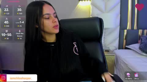  Chloe Harper  online show from February 19, 2026, 12:23 pm