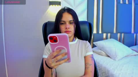 Snapshot of chloeharper_ chatting on July 11, 2026, 12:30 pm Chloe Harper online show from July 11, 2026, 12:30 pm