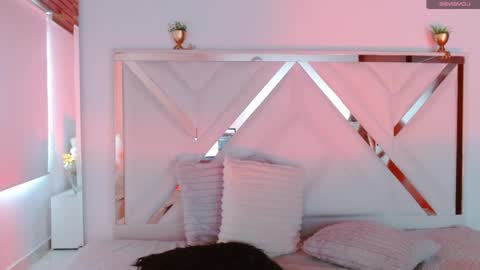 Snapshot of chloejohnsoon chatting on September 29, 2025, 2:00 pm Chloe online show from September 29, 2025, 2:00 pm