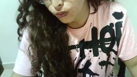 Snapshot of chochohot45 chatting on February 4, 2025, 5:53 am chochohot45 online show from February 4, 2025, 5:53 am