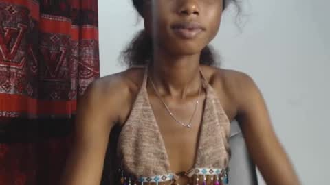 choco_petitqueen online show from December 31, 2024, 6:37 am