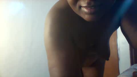 chocobabe002 online show from October 15, 2025, 1:39 am