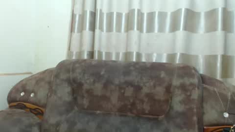 chocolatabig online show from February 22, 2026, 7:23 pm