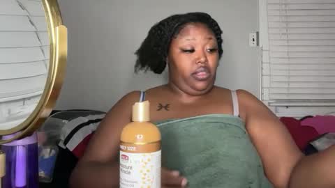 Melina online show from April 11, 2026, 2:27 am