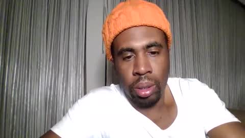 chocolatedolla online show from April 11, 2026, 2:49 am