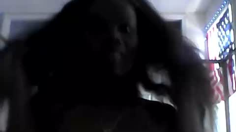 chocolatedrop_ online show from May 1, 2026, 3:05 pm