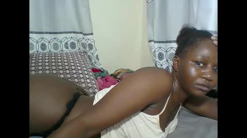 Snapshot of chocolateskin4 chatting on January 16, 2026, 11:42 pm JANE online show from January 16, 2026, 11:42 pm