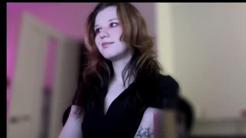 Lissa online show from November 21, 2025, 10:41 pm