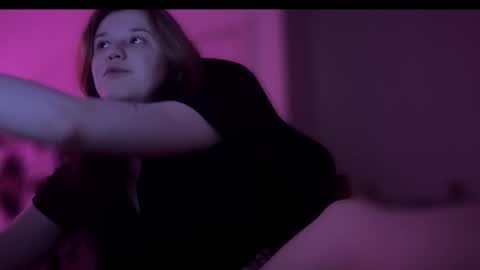 Lissa online show from November 22, 2025, 11:48 pm