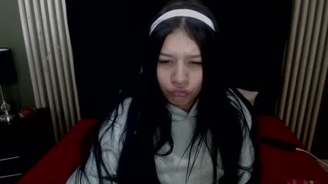  Laura  online show from January 20, 2025, 2:14 pm