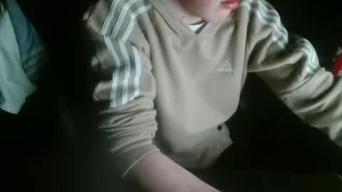 Snapshot of chopoterr chatting on January 5, 2026, 10:57 pm chopoterr online show from January 5, 2026, 10:57 pm