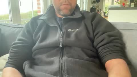 Snapshot of chris13abcd chatting on February 10, 2026, 8:51 am chris13abcd online show from February 10, 2026, 8:51 am