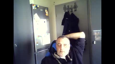 Chris online show from June 13, 2026, 10:24 am