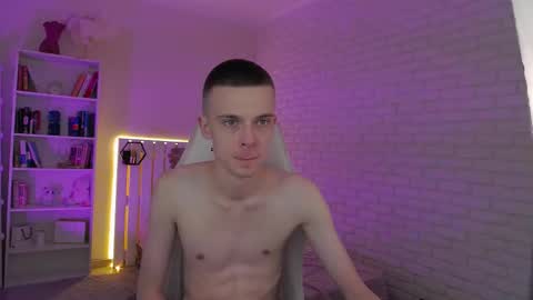 Snapshot of chris_18rown chatting on February 21, 2025, 4:16 pm Chris Brown online show from February 21, 2025, 4:16 pm